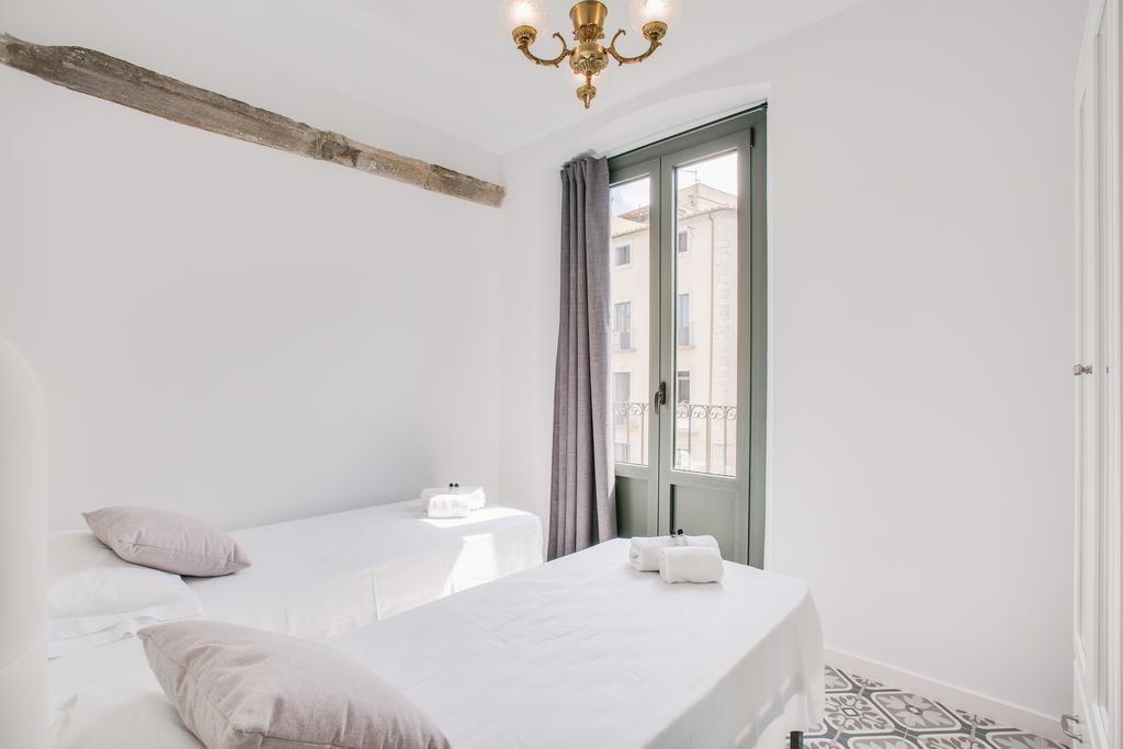 Ferienwohnung Flateli Rambla 5 3-2 Gerona Zimmer foto